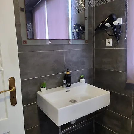 Marques House * Машику